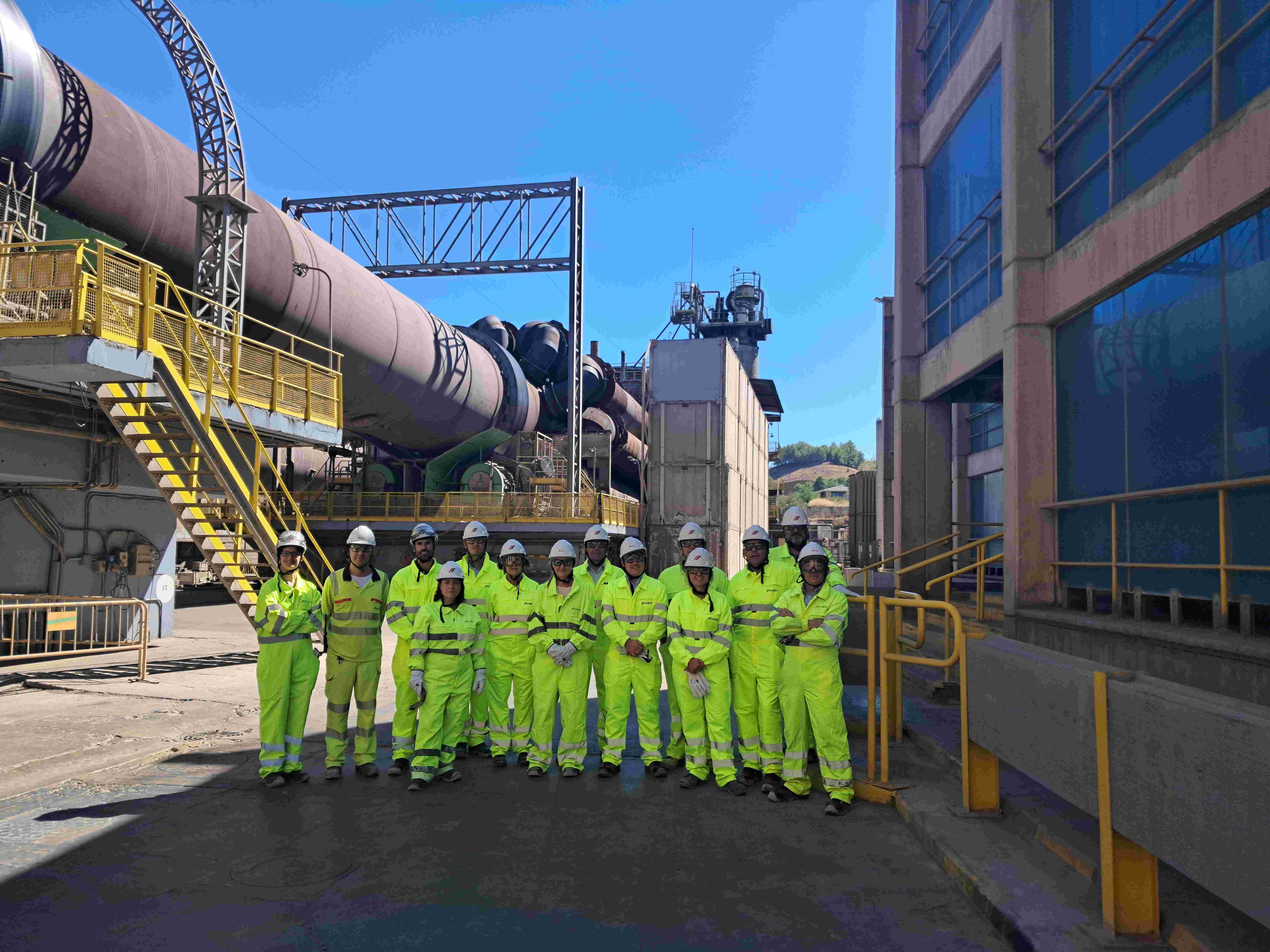 AMB Impulsa- visita la fábrica CEMEX en Morata de Jalón